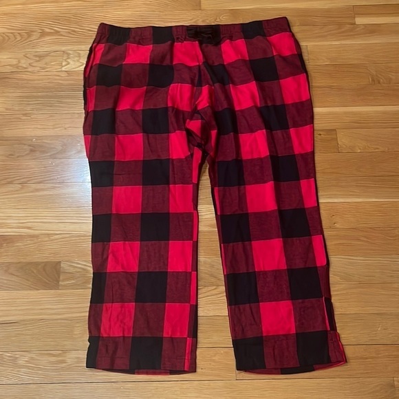 Nwt Old Navy red buffalo plaid bottoms size 3X . - Picture 1 of 6